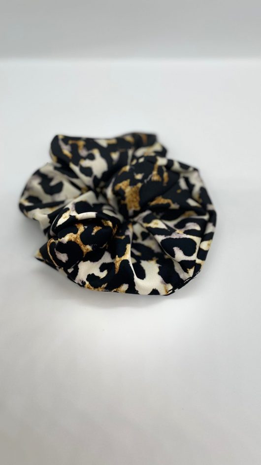 Satynowa gumka medium Panterka