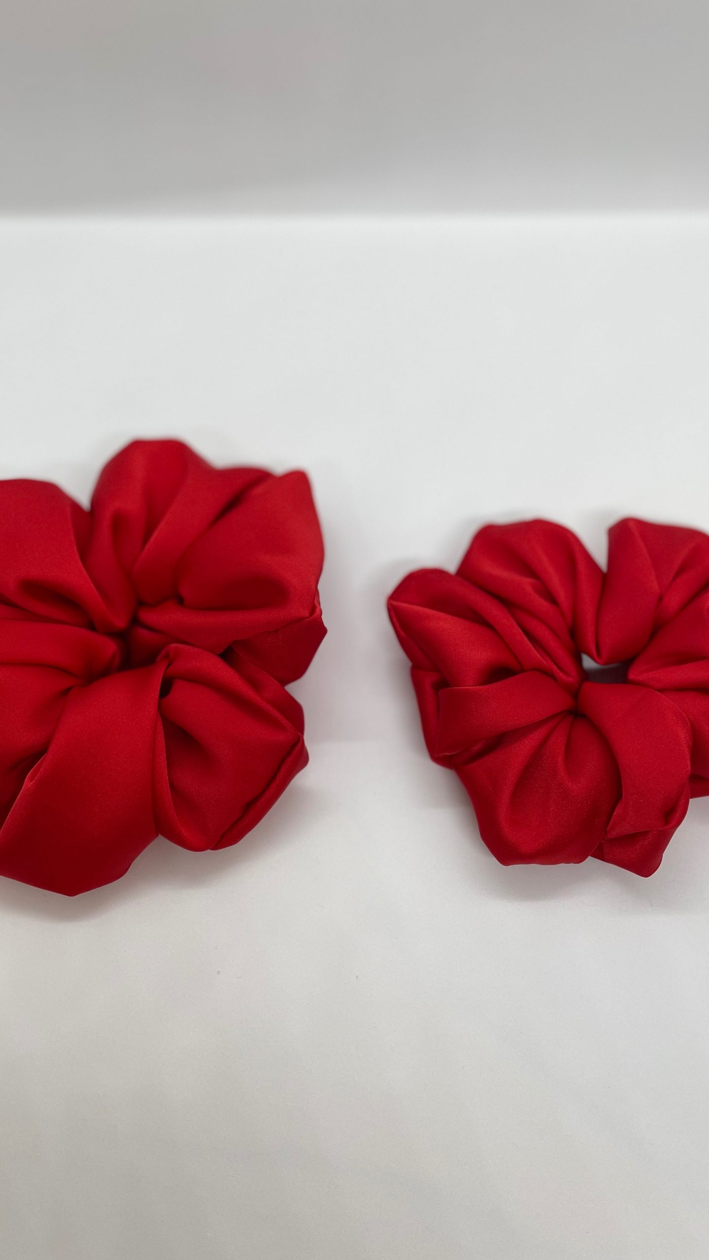 Komplet satynowych gumek mini & medium- Czerwony