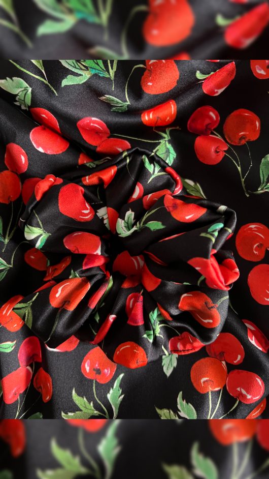 Jedwabna gumka medium Cherry